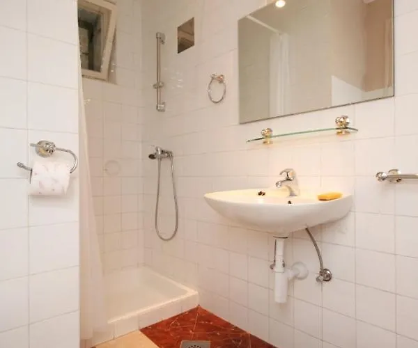 6689g Appartamento Brela